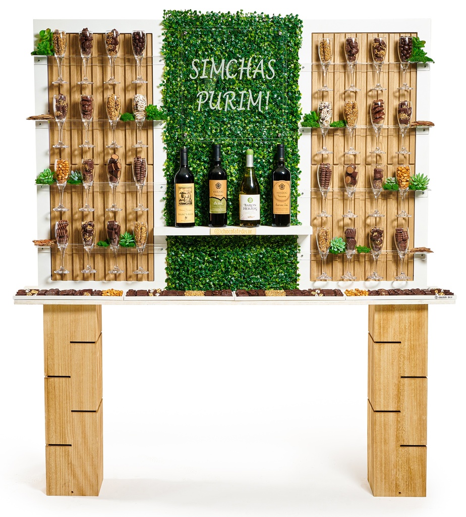 Champagne Wall 32-Glass