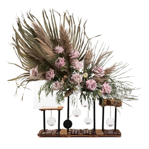 [81006] Pallets Lg W/Plaque