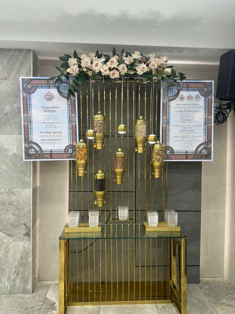 Gold Spindle Dispenser Single