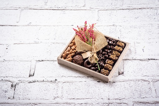 [7832] Burlap Tray (SM)