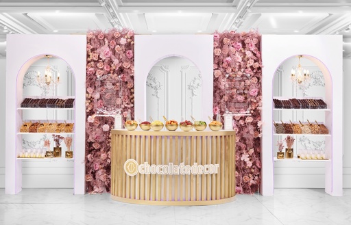 [81526] Triple Framed Chocolate, Nut, And Fruit Station
