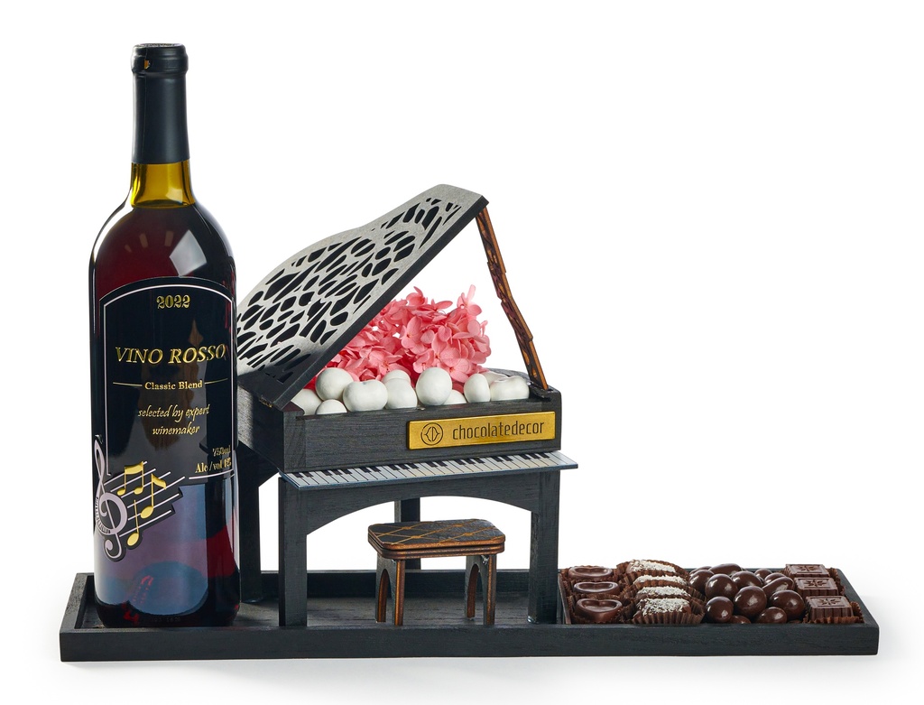 Purim Piano Setup Small