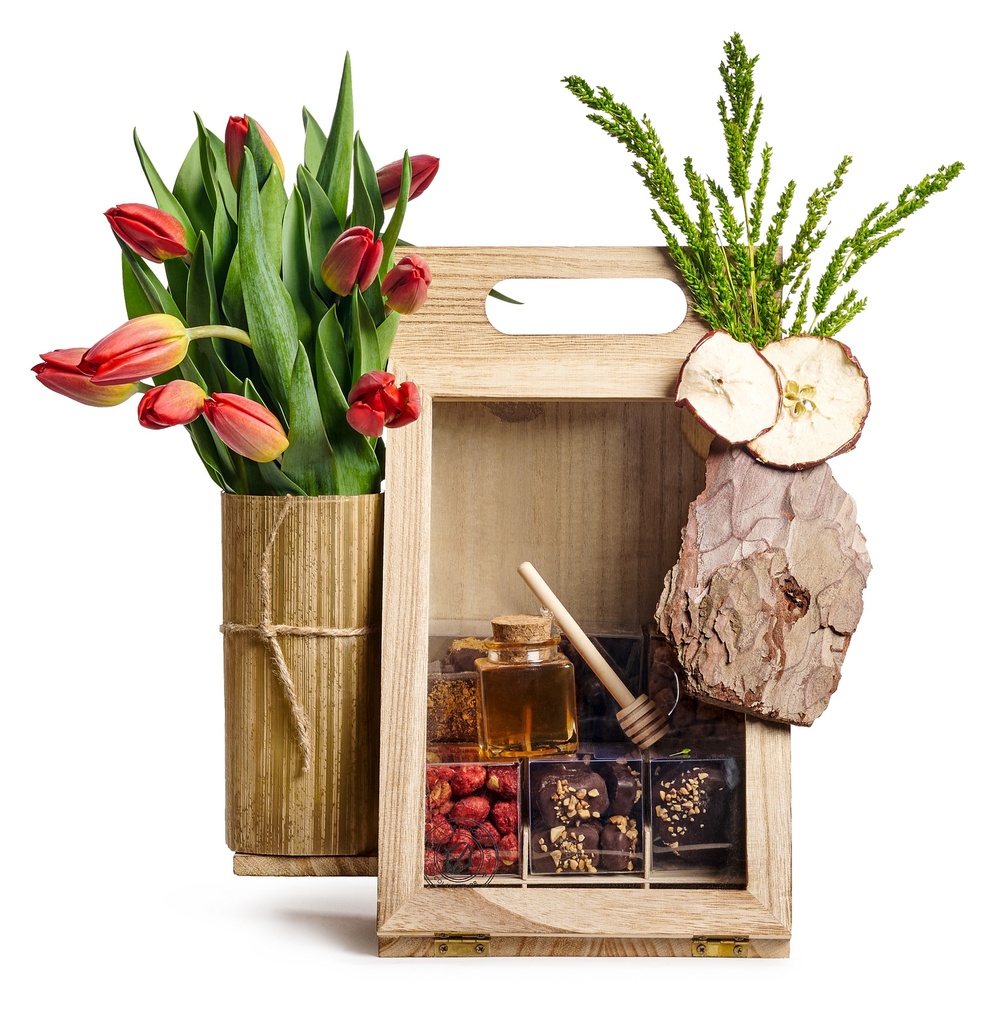 RH Wood Cube Bag 6