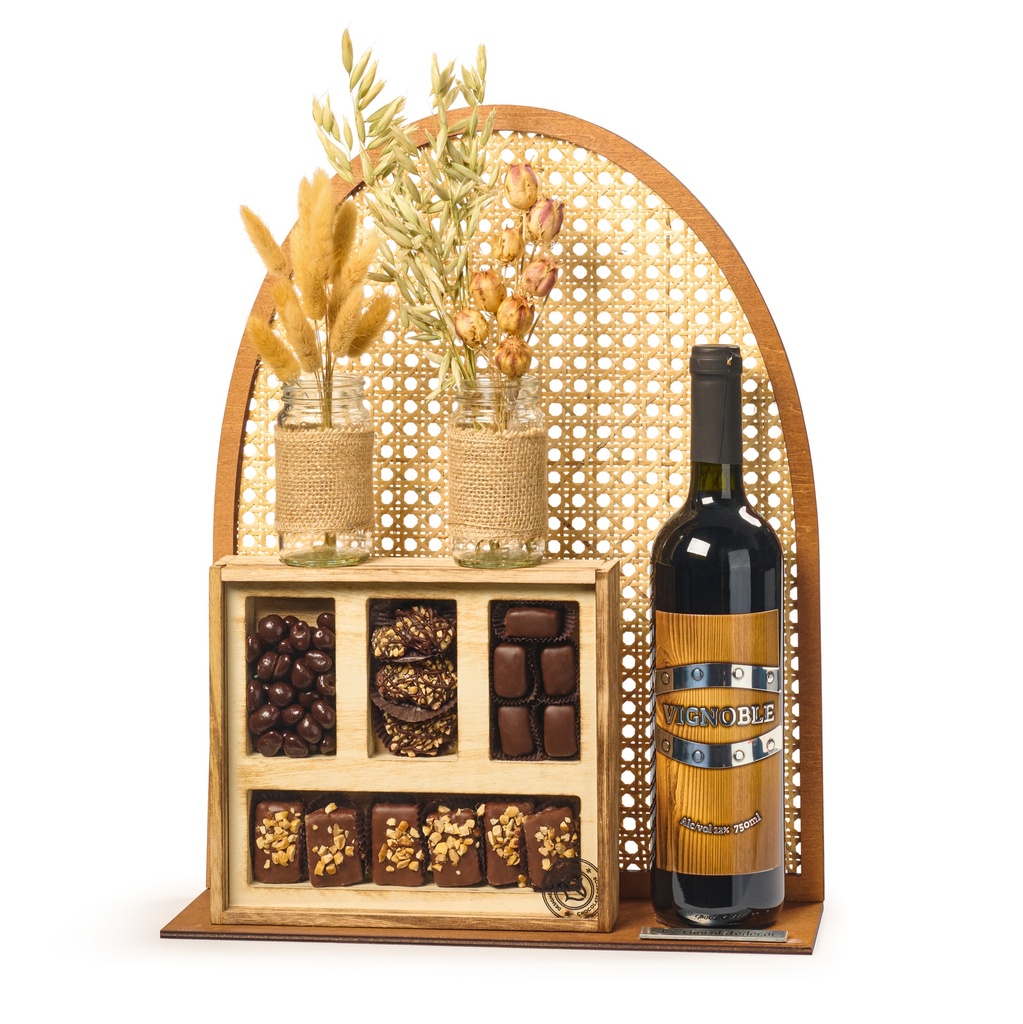 Rattan Chocolate Box Med