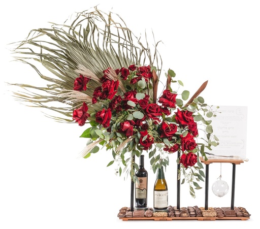 [81005] Pallets Sm W/Plaque