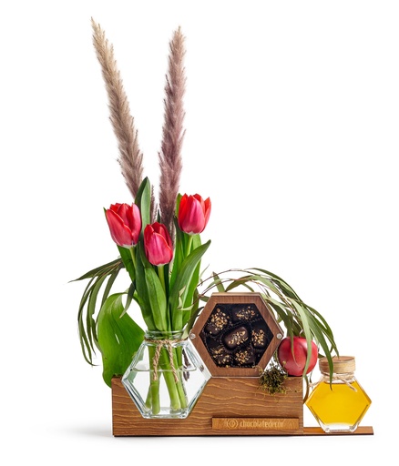 [81094] RH Wood Hex With Flowers Small